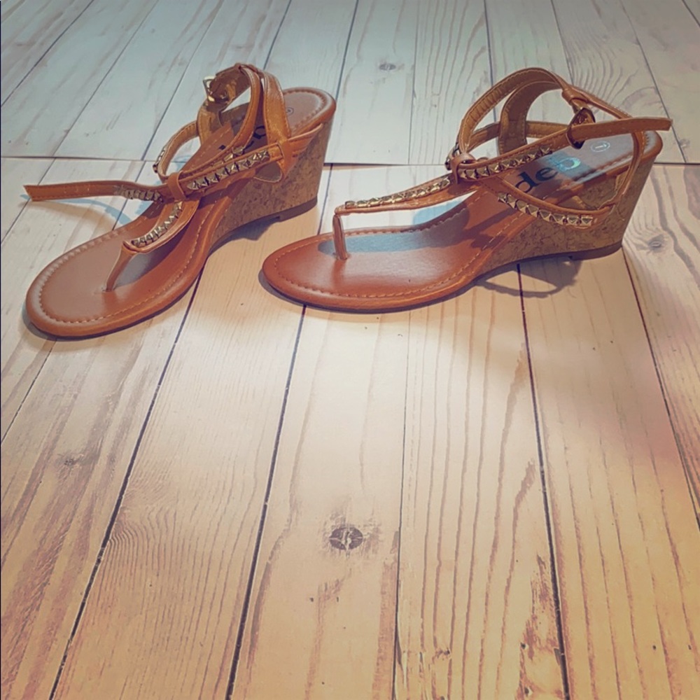 Wedge strappy sandals
